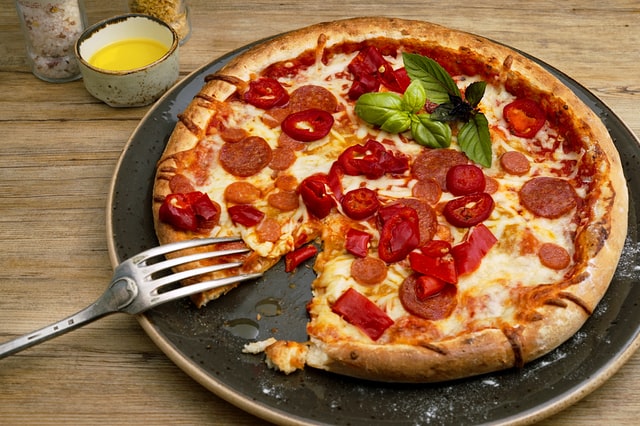 Pizza é Sinônimo de Felicidade, não é mesmo? Então está esperando